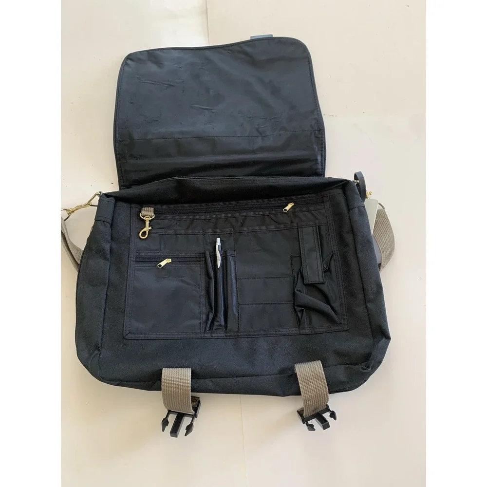 Vintage IBM Employee Laptop PC Bag 18